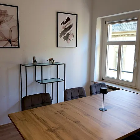 782 Halle Zentrum Mit Gemuetlichem Wohnbereich Apartman